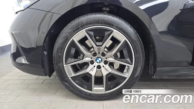 BMW 5 Series (G60) id 2406590 из Кореи 15