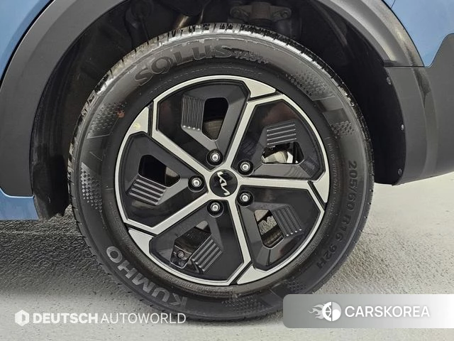 Kia Di Ol Nu Niro id 4847342 из Кореи 15