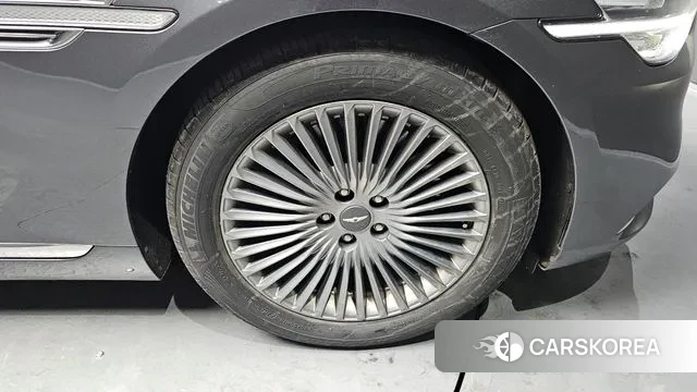 Genesis G90 id 3631484 из Кореи 15