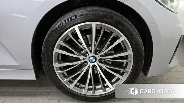 BMW 3 Series (G20) id 3766110 из Кореи 15