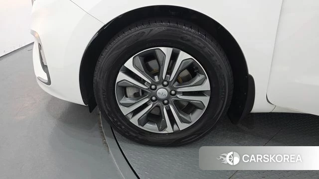 Kia The New Carnival id 4651882 из Кореи 25