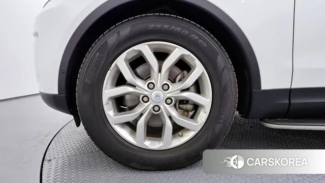 Land Rover Discovery 5 id 3666435 из Кореи 15