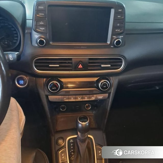 Hyundai Kona 2018 Черный из Кореи, фото 5