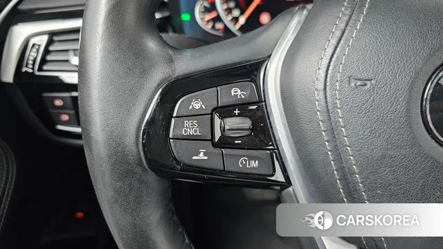 BMW 5 Series (G30) id 3619179 из Кореи 15