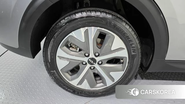 Kia Niro EV id 4489646 из Кореи 27