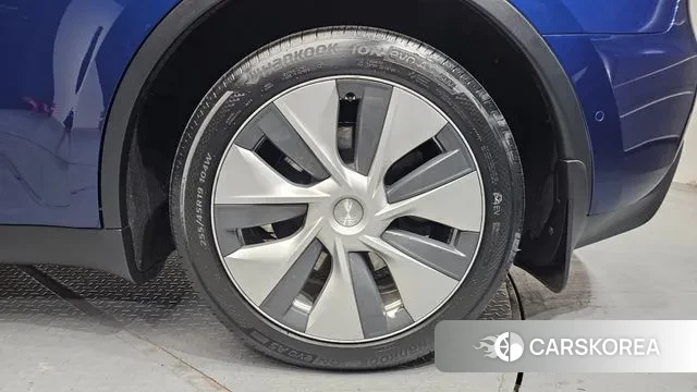 Tesla Model Y id 3670912 из Кореи 15