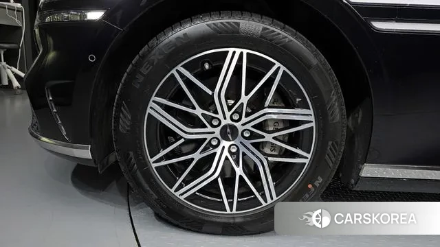 Genesis G90 (RS4) id 3317551 из Кореи 15