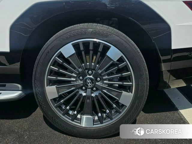 Hyundai Santa Fe (MX5) id 3909609 из Кореи 15