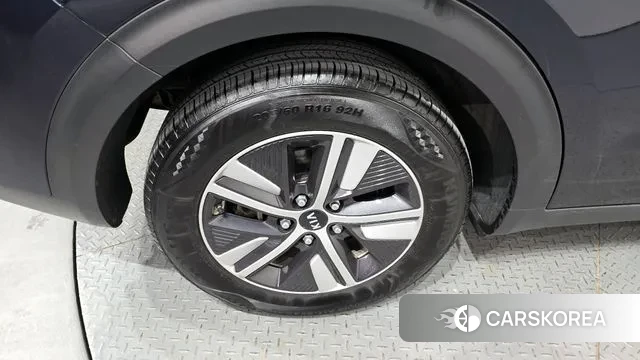 Kia The New Niro id 3412651 из Кореи 15