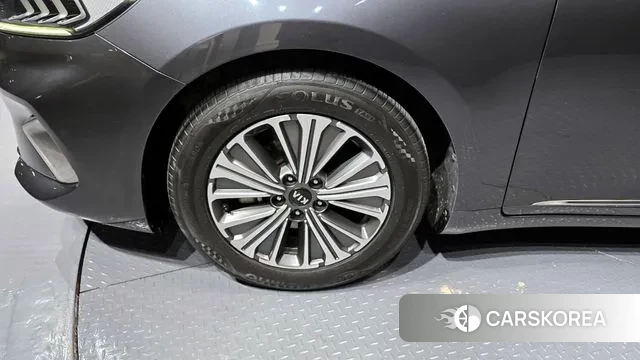 Kia K7 Premier Hybrid id 2381339 из Кореи 15