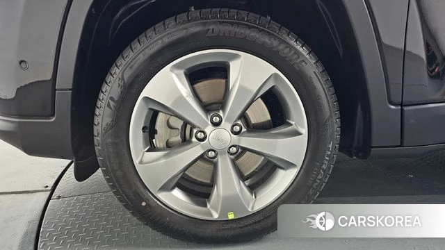 Jeep Cherokee (KL) id 4519235 из Кореи 33