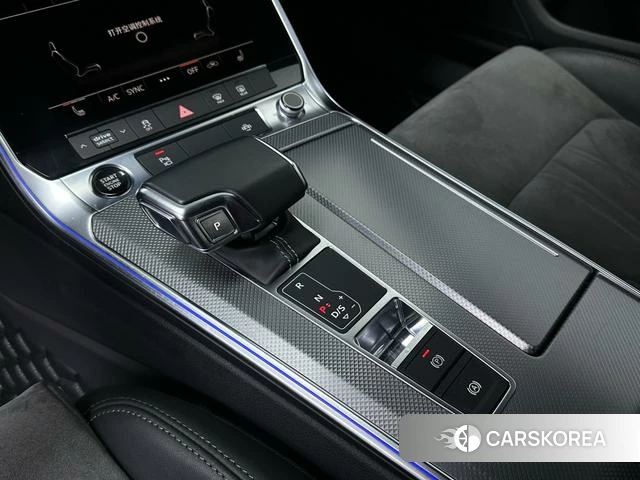 Audi A6L id 4265997 из Китая 8