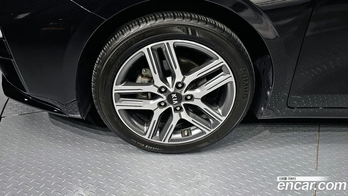 Kia Come New K3 id 2096682 из Кореи 15