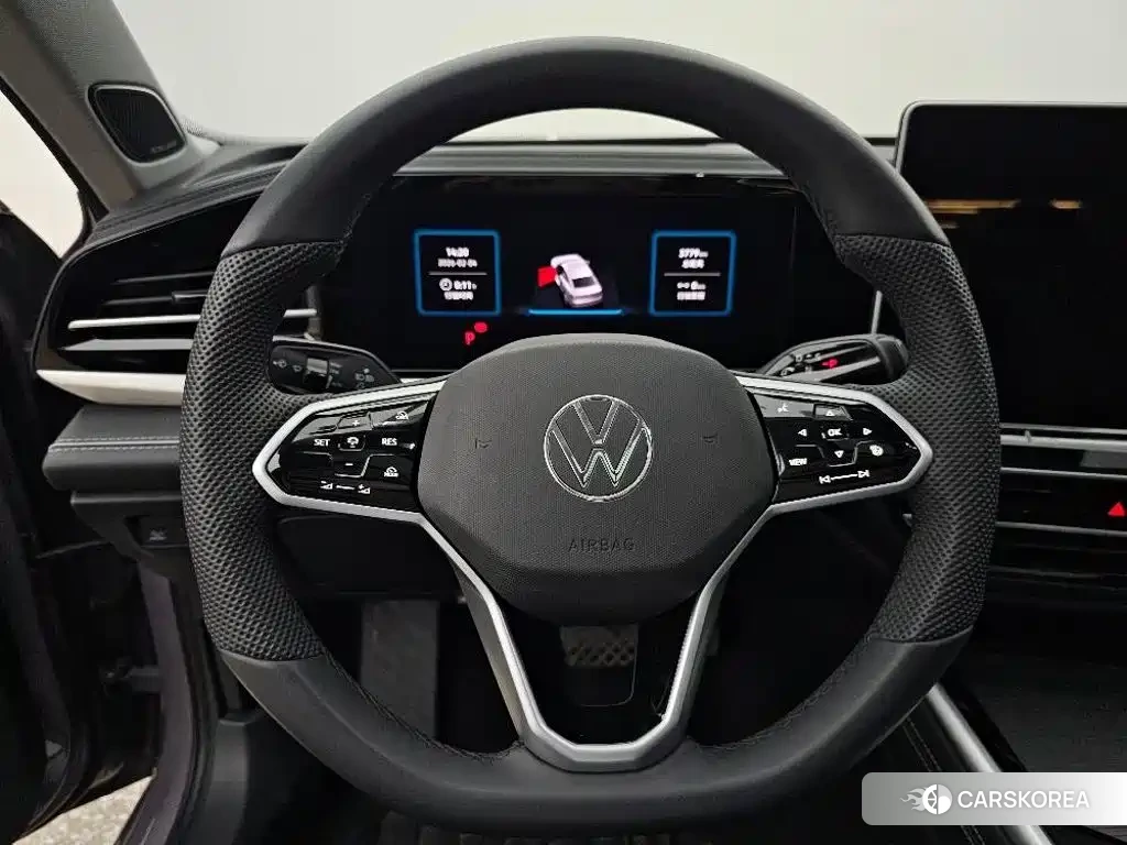 Volkswagen Passat id 4655043 из Китая 10