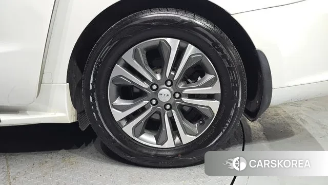 Kia The New Carnival id 3687192 из Кореи 15