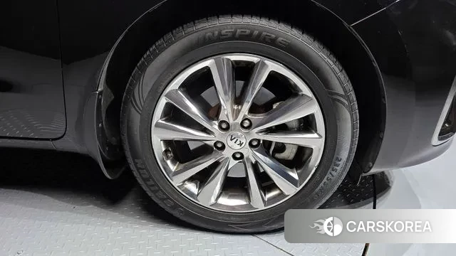 Kia The New Carnival id 3029527 из Кореи 15