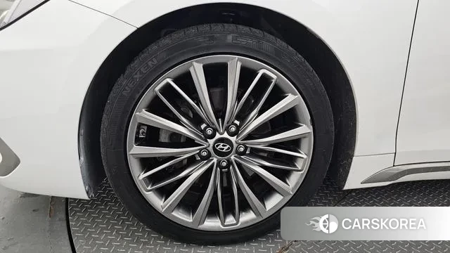 Hyundai Grandeur IG id 3198616 из Кореи 15