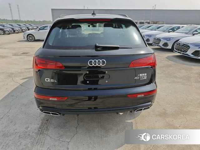 Audi Q5L 2025 Черный из Китая, фото 5