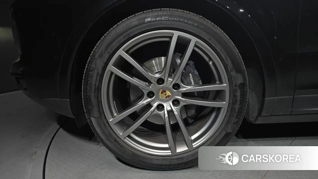 Porsche Cayenne (PO536) id 4194946 из Кореи 30