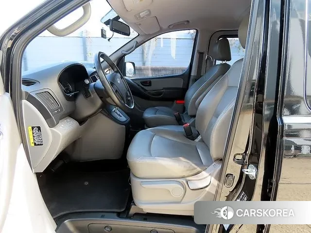 Hyundai The New Grand Starex id 3423336 из Кореи 13