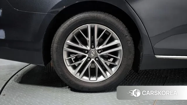 Hyundai Grandeur IG id 3029275 из Кореи 15