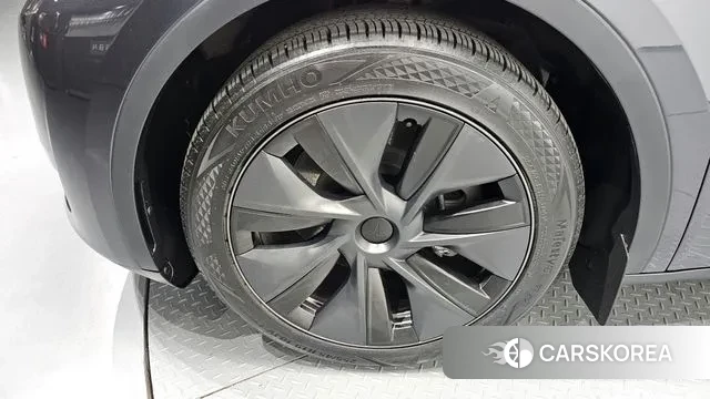 Tesla Model Y id 3596254 из Кореи 15