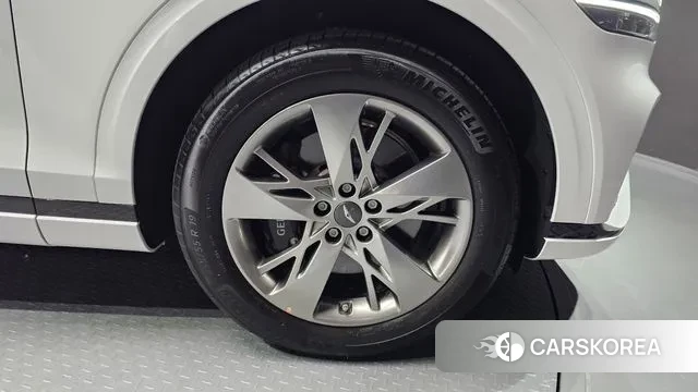 Genesis GV70 id 2925656 из Кореи 15