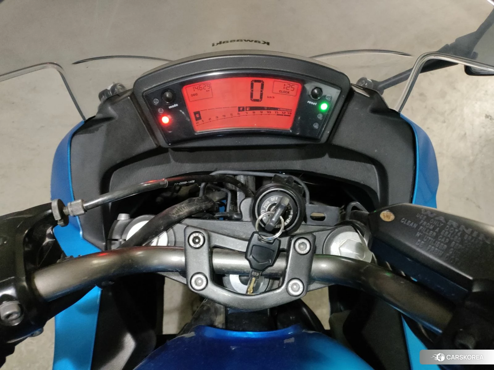 Проданный Kawasaki NINJA 400R 2011 из Японии, фото 5