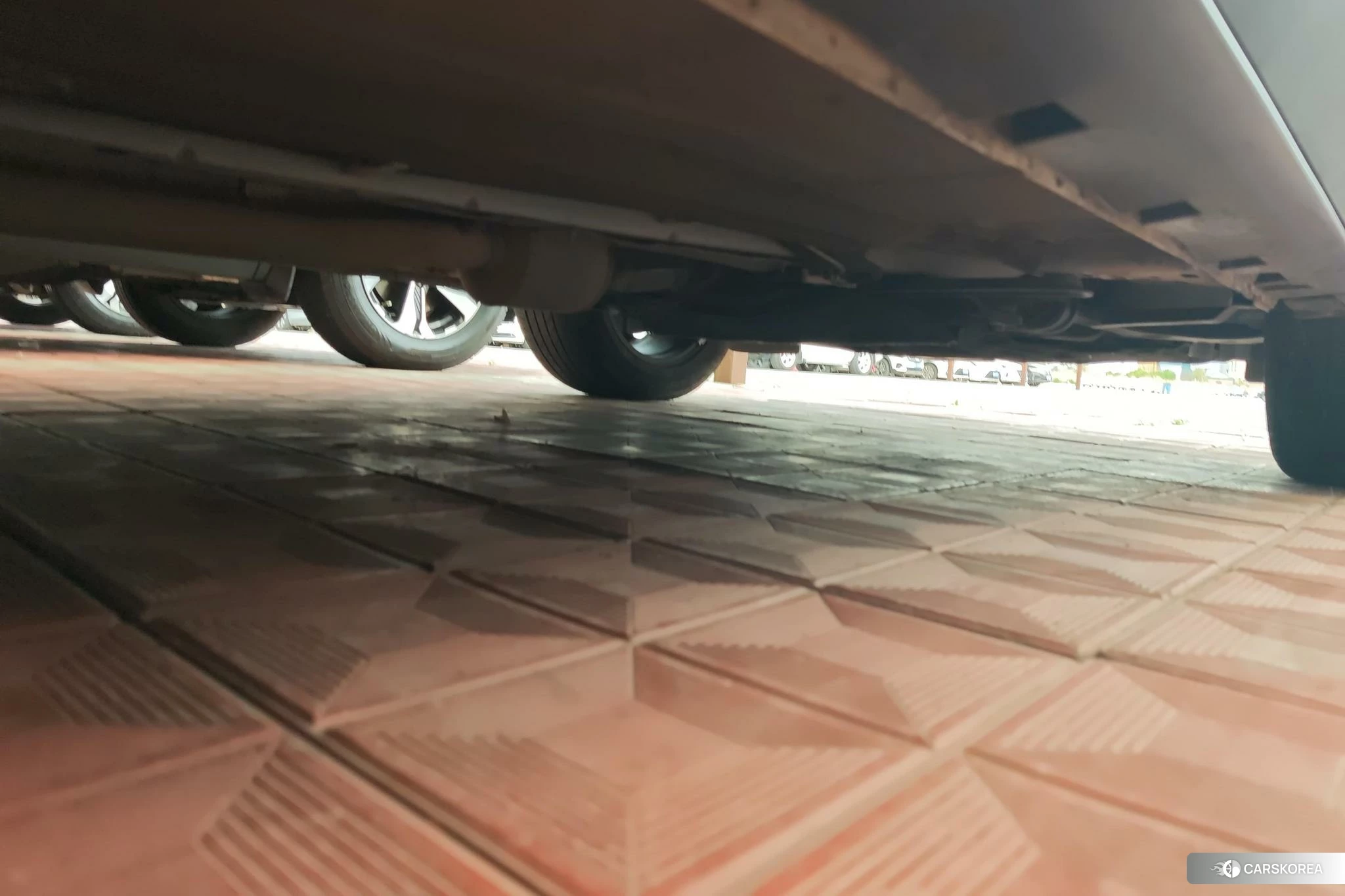 Ford Kuga id 4439917 из Китая 12