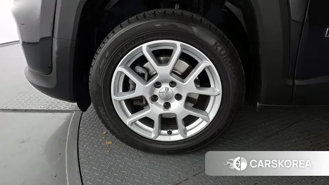 Jeep Renegade id 3324743 из Кореи 15