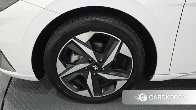 Hyundai Avante Hybrid (CN7) id 4469779 из Кореи 26
