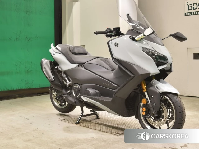 Проданный Yamaha T-MAX 560 TECH MAX 2026 из Японии, фото 3