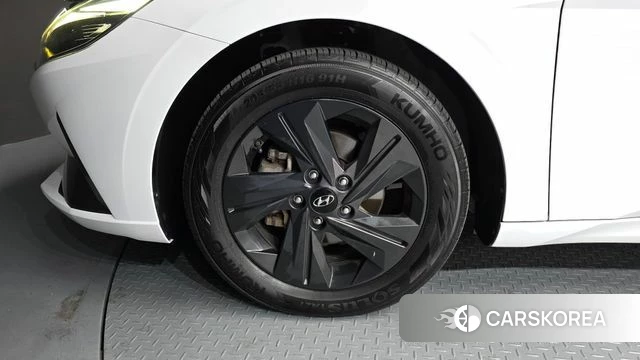 Hyundai Avante Hybrid (CN7) id 3842650 из Кореи 15