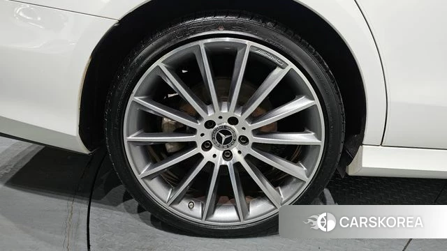 Mercedes-Benz E-Class W213 id 3852573 из Кореи 15