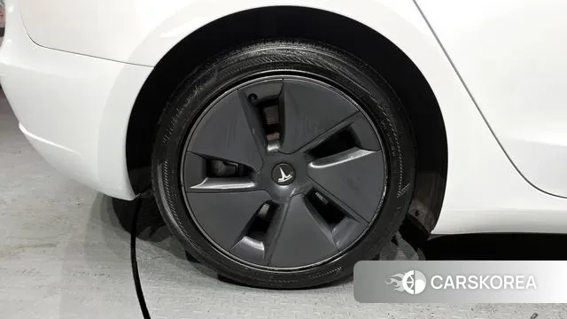 Tesla Model 3 id 3621487 из Кореи 15