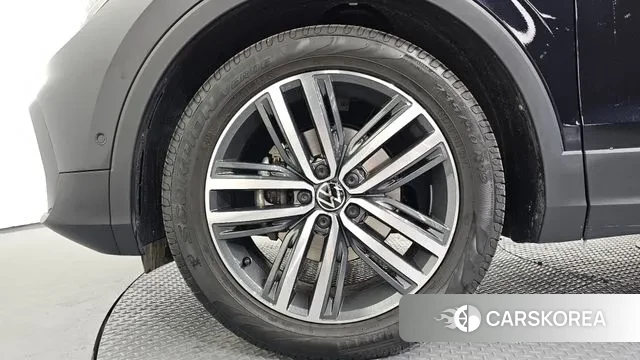 Volkswagen Tiguan Allspace id 3580718 из Кореи 15