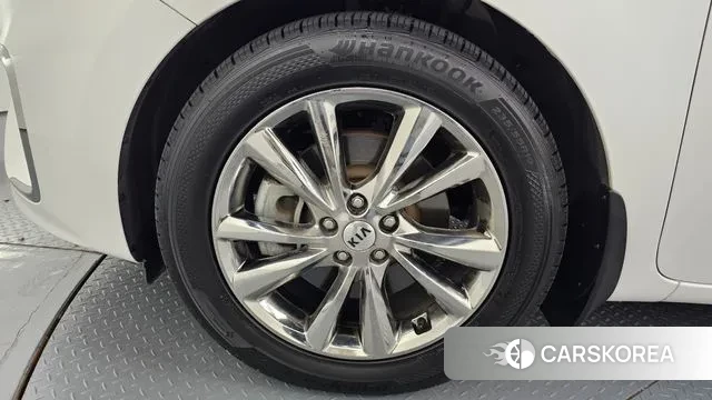 Kia The New Carnival id 3455013 из Кореи 15