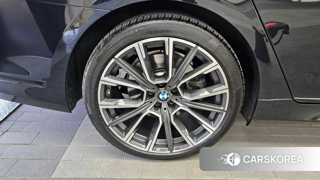 BMW 7 Series (G11) id 3942011 из Кореи 15