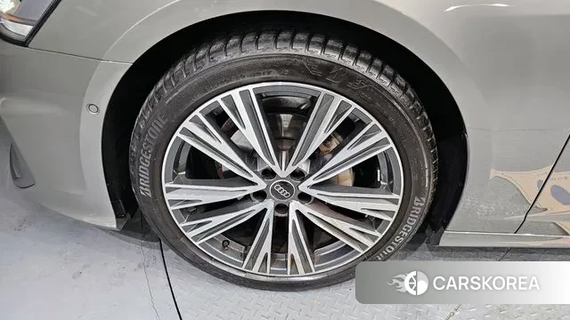 Audi A6 (C8) id 3645118 из Кореи 15