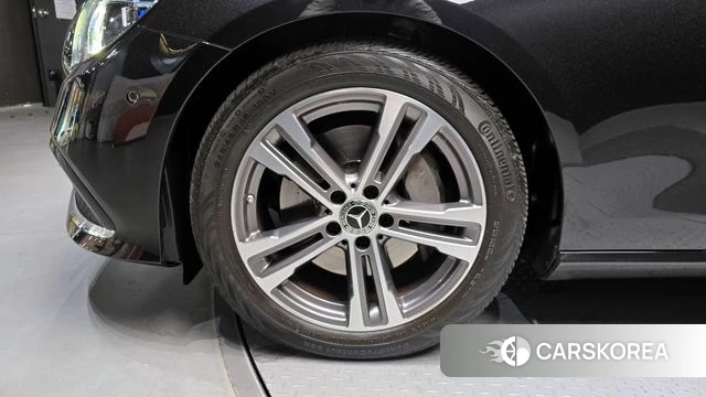Mercedes-Benz E-Class W213 id 4283421 из Кореи 26