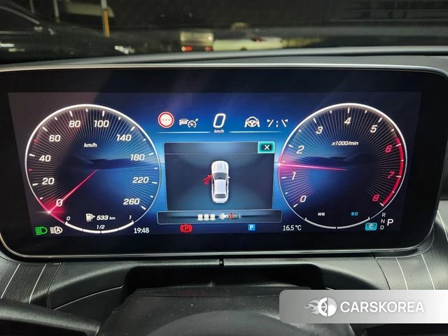 Mercedes-Benz C-Class W206 2023 Белый из Кореи, фото 6