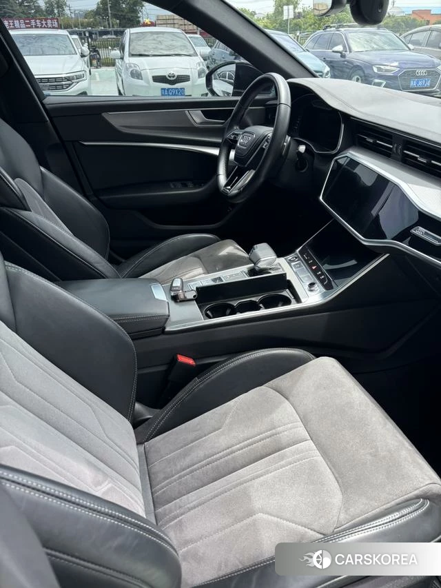 Audi A6L id 4313681 из Китая 10