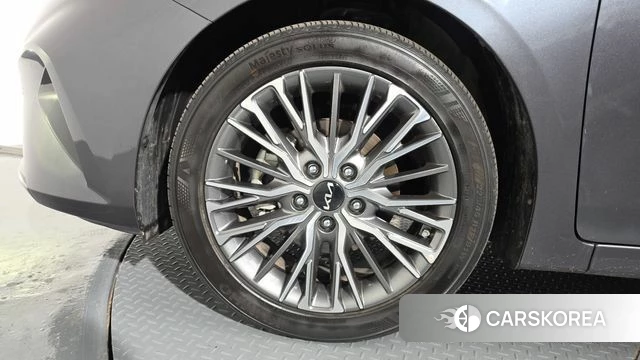 Kia The New K3 2nd generation id 4354385 из Кореи 31