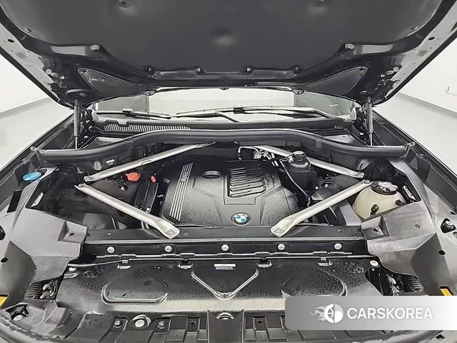 BMW X7 (G07) 2022 Черный из Кореи, фото 5