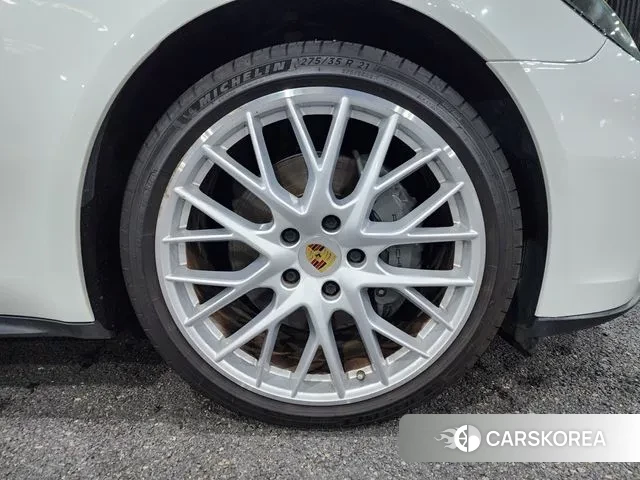Porsche Panamera (971) id 3308035 из Кореи 15