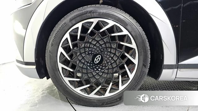 Hyundai Ionic 5 id 4541492 из Кореи 15