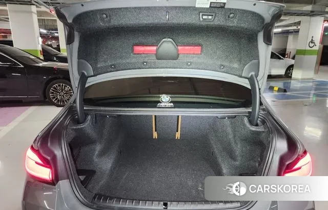 BMW 5 Series (G30) id 3428360 из Кореи 8