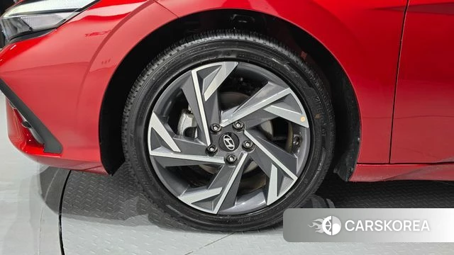 Hyundai The New Avante (CN7) id 4499478 из Кореи 25