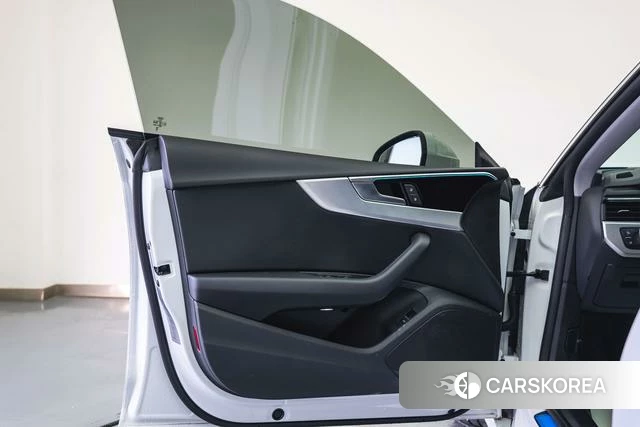 Audi A5 id 4261144 из Китая 19