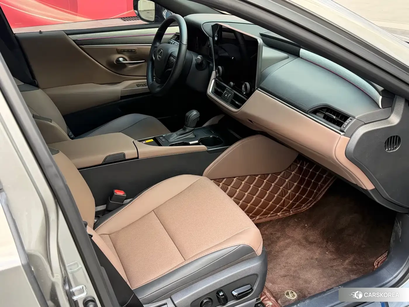 Lexus ES 2025 Champagne/brown из Китая, фото 5